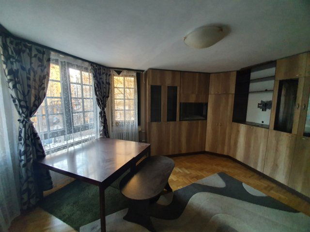 Kiadó téglalakás, albérlet, IX. kerületben, Páva utcában