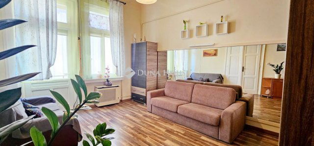 Kiadó téglalakás, albérlet, Szombathelyen 200 E Ft / hó