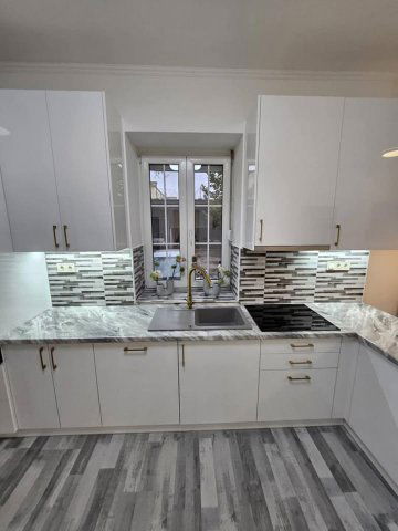 Eladó téglalakás, Győrött 69.5 M Ft, 2 szobás