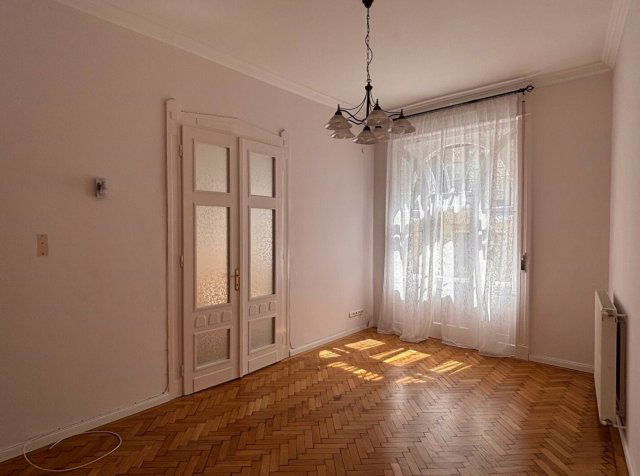 Kiadó téglalakás, albérlet, VI. kerületben, Vasvári Pál utcában