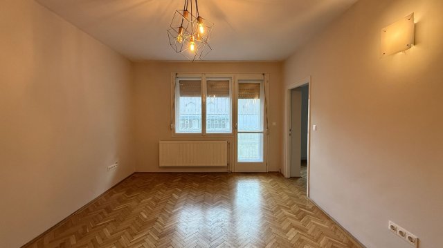 Kiadó téglalakás, albérlet, Debrecenben 230 E Ft / hó, 2 szobás