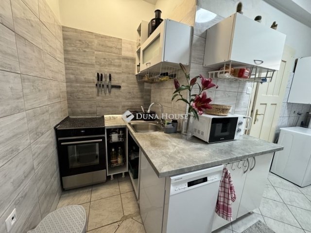 Eladó téglalakás, Budapesten, XIII. kerületben 75 M Ft, 2 szobás