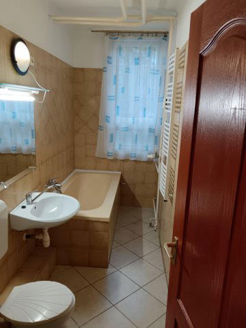 Eladó téglalakás, Tatabányán 34.99 M Ft, 2 szobás