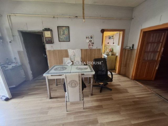 Eladó családi ház, Tiszaalpáron 16.5 M Ft, 3 szobás