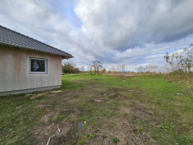 Eladó ikerház, Ráckevén 62.9 M Ft, 4 szobás