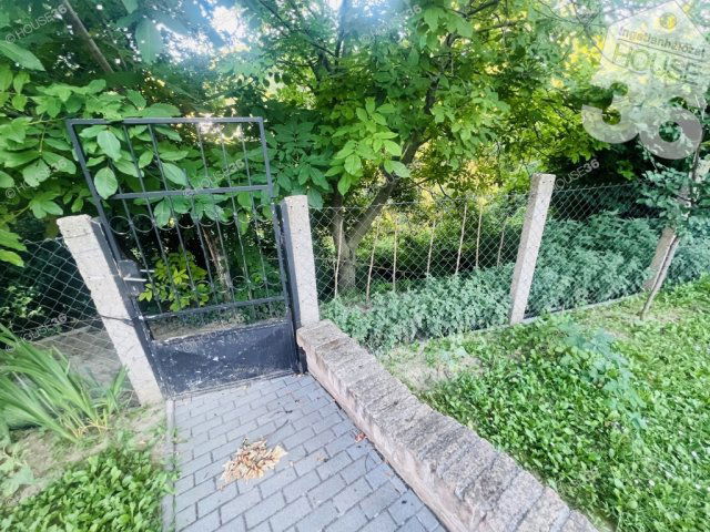 Eladó családi ház, Szekszárdon 79.9 M Ft, 3 szobás