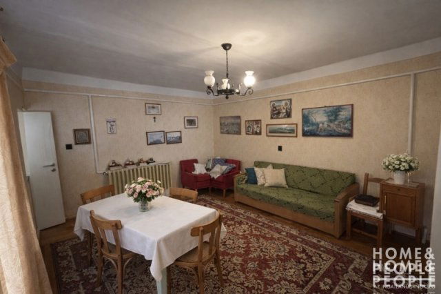 Eladó családi ház, Zsombón 49.9 M Ft, 3 szobás