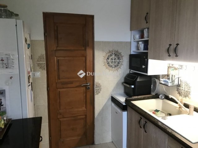 Eladó családi ház, Mohán 89.99 M Ft, 5 szobás