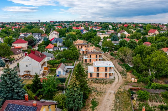 Eladó családi ház, Székesfehérvárott 174.9 M Ft, 5 szobás