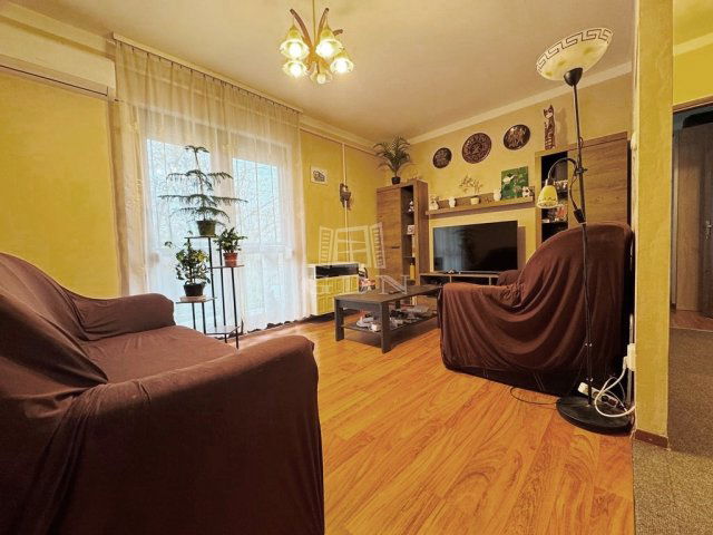 Eladó téglalakás, Tökölön 49.9 M Ft, 2 szobás