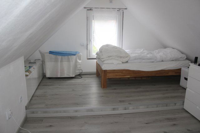 Eladó családi ház, Nicken 32 M Ft, 1 szobás