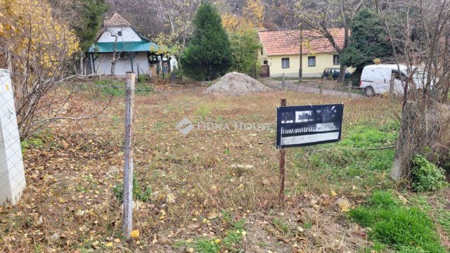 Eladó telek, Pécsváradon 4.5 M Ft / költözzbe.hu