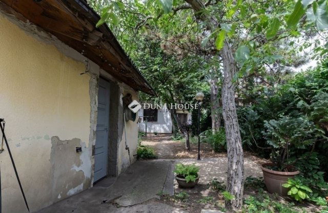 Eladó ikerház, Budapesten, XVIII. kerületben 99.9 M Ft, 5 szobás