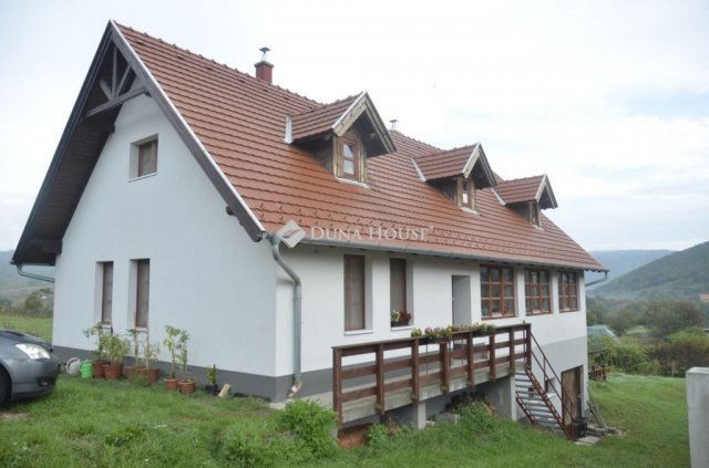 Eladó családi ház, Pilisszentlászlón 129 M Ft, 4 szobás