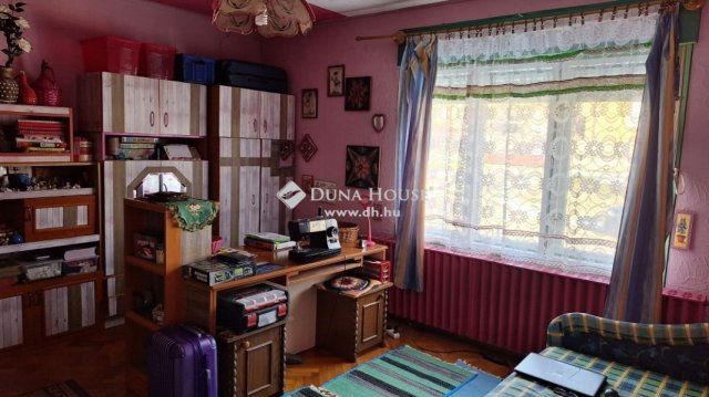 Eladó családi ház, Öskün 59.99 M Ft, 3 szobás