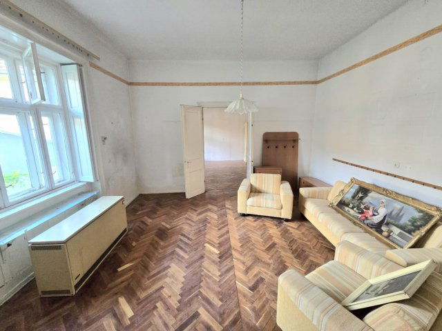 Eladó családi ház, Szerencsen 19 M Ft, 5 szobás