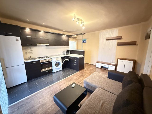 Kiadó téglalakás, albérlet, Pakson 150 E Ft / hó, 2 szobás