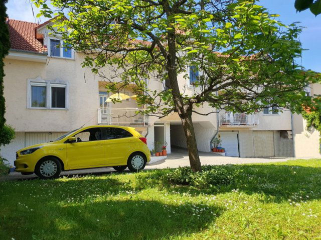 Eladó téglalakás, Budapesten, XI. kerületben 97.8 M Ft, 3 szobás