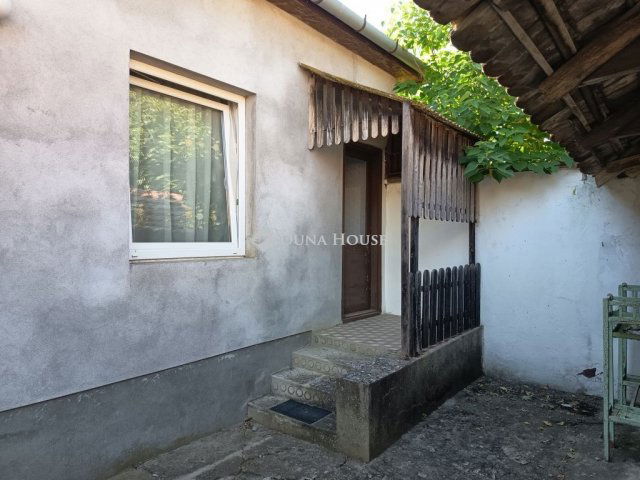 Eladó családi ház, Földeákon 18.9 M Ft, 3 szobás