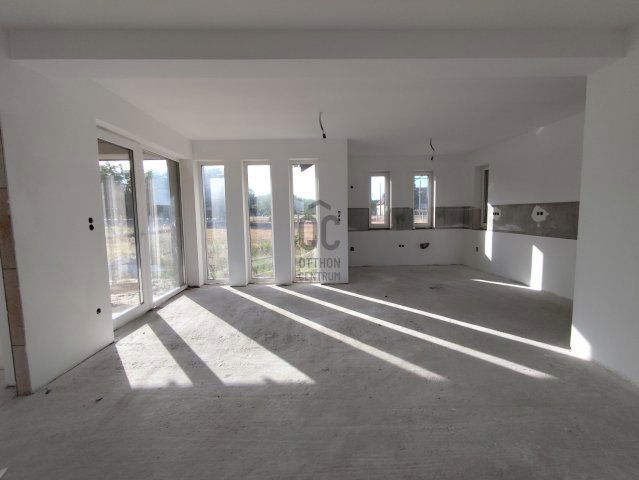 Eladó családi ház, Lajosmizsén 85 M Ft, 4 szobás