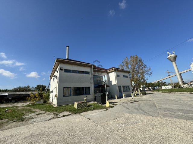 Kiadó ipari ingatlan, Dunakeszin 7754 E Ft / hó