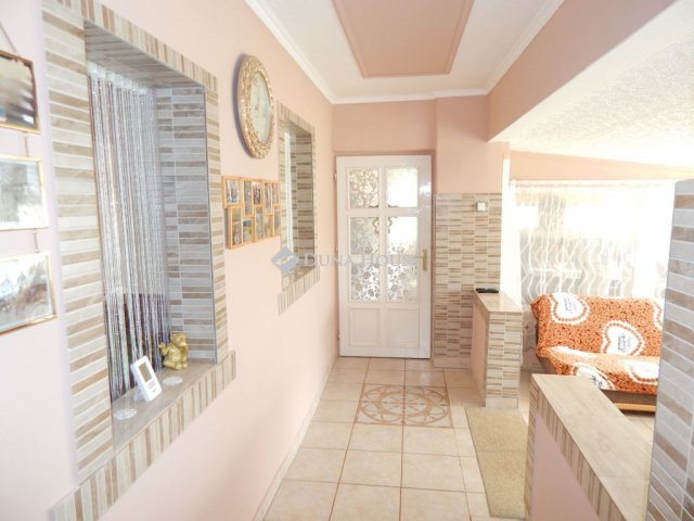 Eladó családi ház, Pálfán 22 M Ft, 3 szobás