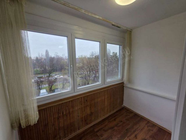 Kiadó téglalakás, albérlet, XI. kerületben, Etele úton