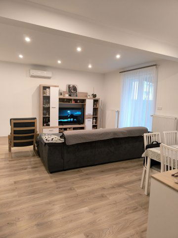 Eladó ikerház, Százhalombattán 79.8 M Ft, 2 szobás