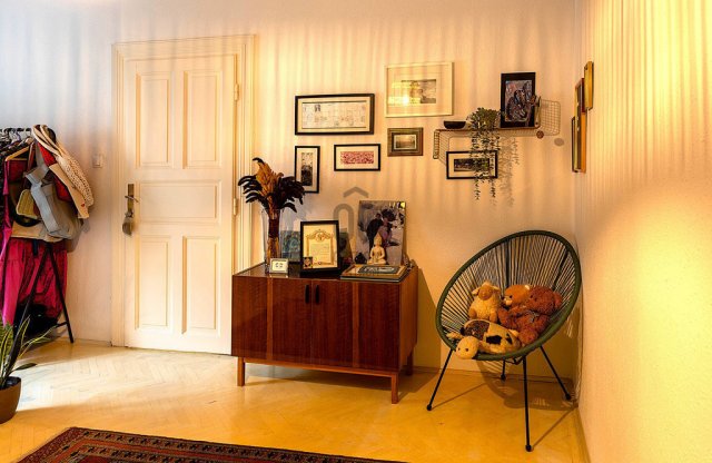 Eladó téglalakás, Budapesten, III. kerületben 99.9 M Ft