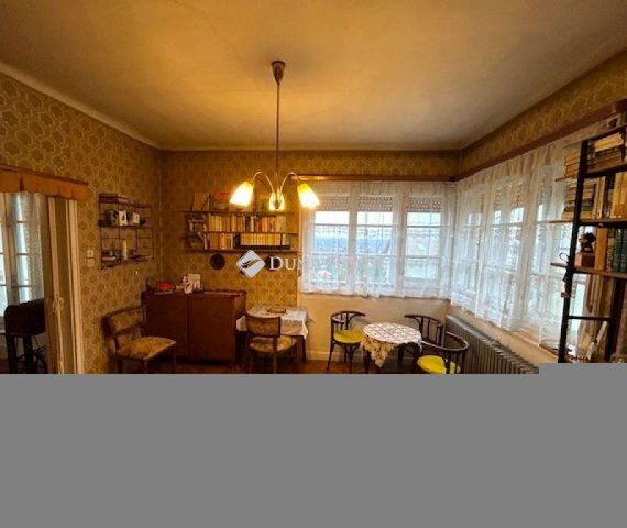 Eladó családi ház, Budapesten, III. kerületben 159 M Ft