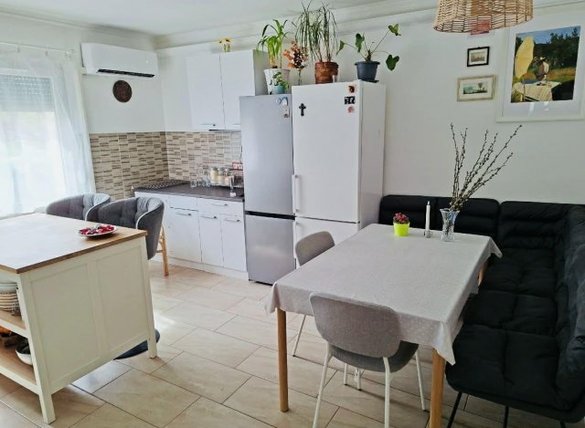 Eladó családi ház, Kömlődön 56.9 M Ft, 2 szobás