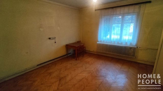 Eladó családi ház, Makón 27.9 M Ft, 3 szobás