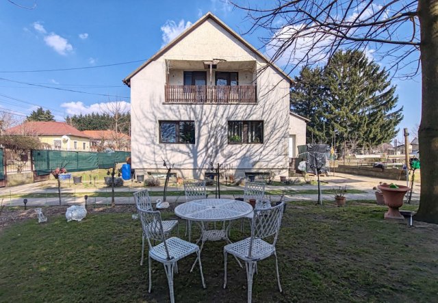 Eladó családi ház, Erdőkertesen 87.5 M Ft, 5 szobás