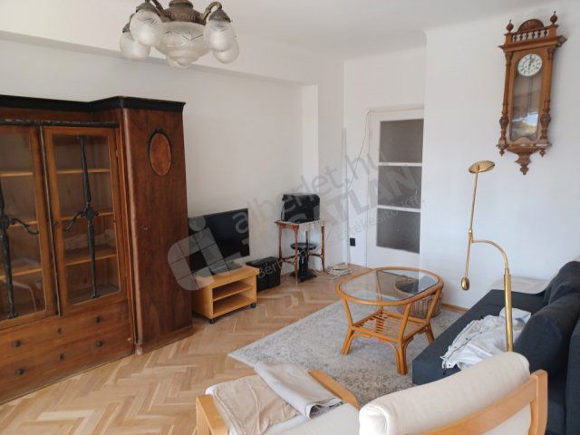 Kiadó téglalakás, albérlet, XIII. kerületben, Váci úton