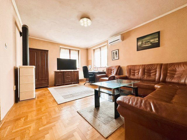 Eladó családi ház, Békéscsabán 55.9 M Ft, 3 szobás