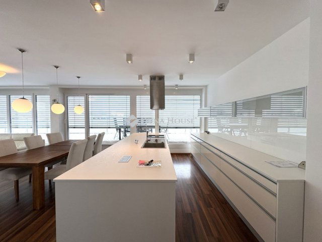 Kiadó téglalakás, albérlet, Győrött, Víztükör utcában