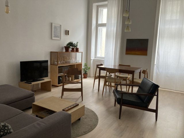 Kiadó téglalakás, albérlet, VII. kerületben, Hársfa utcában
