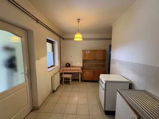 Eladó családi ház, Tomoron 12 M Ft, 2 szobás