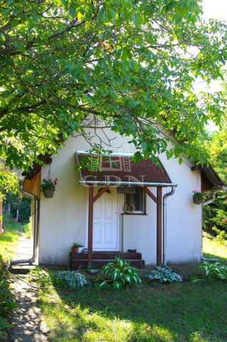 Eladó családi ház, Őrbottyánban 58 M Ft, 2 szobás