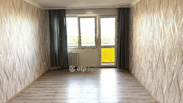 Eladó panellakás, Mosonmagyaróváron 46 M Ft, 2 szobás