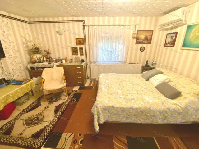 Eladó családi ház, Szarvason 32.5 M Ft, 2 szobás