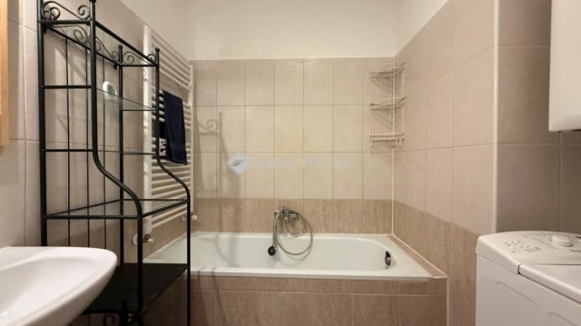 Eladó téglalakás, Budapesten, X. kerületben 65 M Ft, 2 szobás