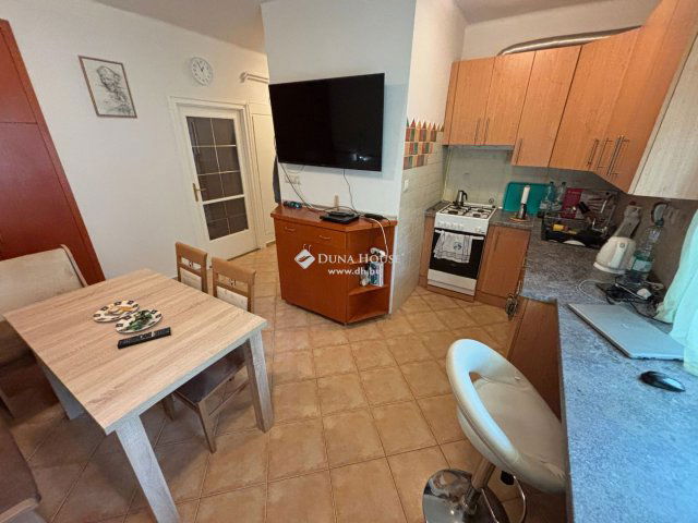 Eladó téglalakás, Szombathelyen 42.9 M Ft, 2 szobás