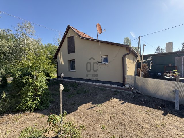 Eladó családi ház, Törtelen 29 M Ft, 4 szobás
