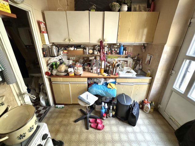 Eladó téglalakás, Budapesten, VII. kerületben 7 M Ft, 1 szobás