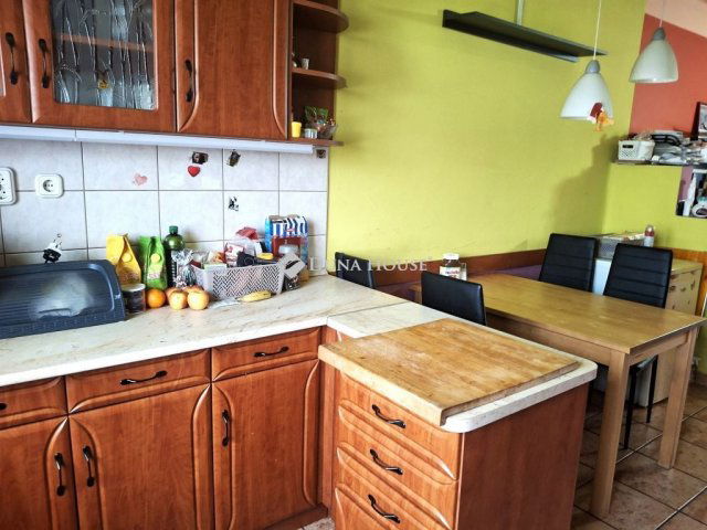 Eladó családi ház, Gyöngyösön 68 M Ft, 4 szobás