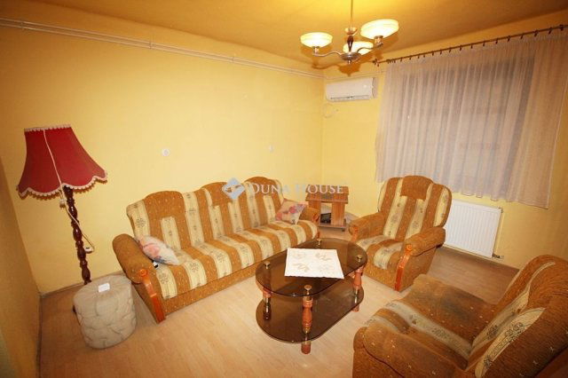 Eladó családi ház, Örkényen 34.8 M Ft, 2 szobás