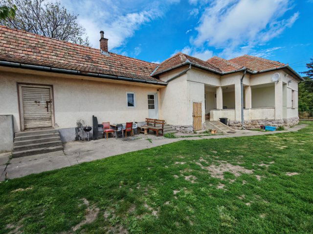 Eladó családi ház, Jobbágyin 32 M Ft, 3 szobás