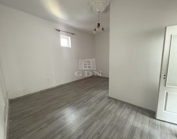 Eladó családi ház, Bonyhádon 34.5 M Ft, 4 szobás