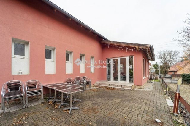 Eladó családi ház, Szigetszentmiklóson 170 M Ft, 4 szobás